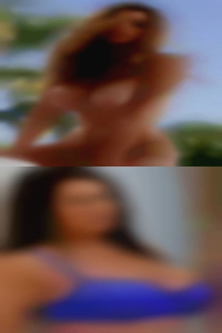 Housewife swinger women fuck bed.